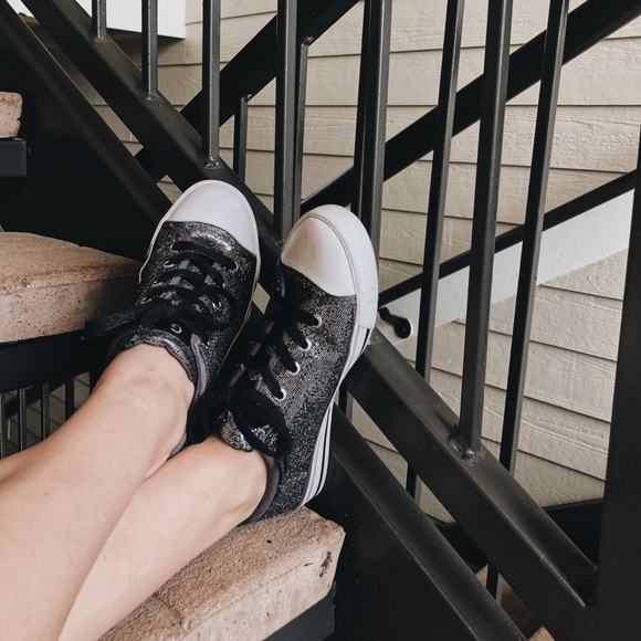 guess glitter sneakers